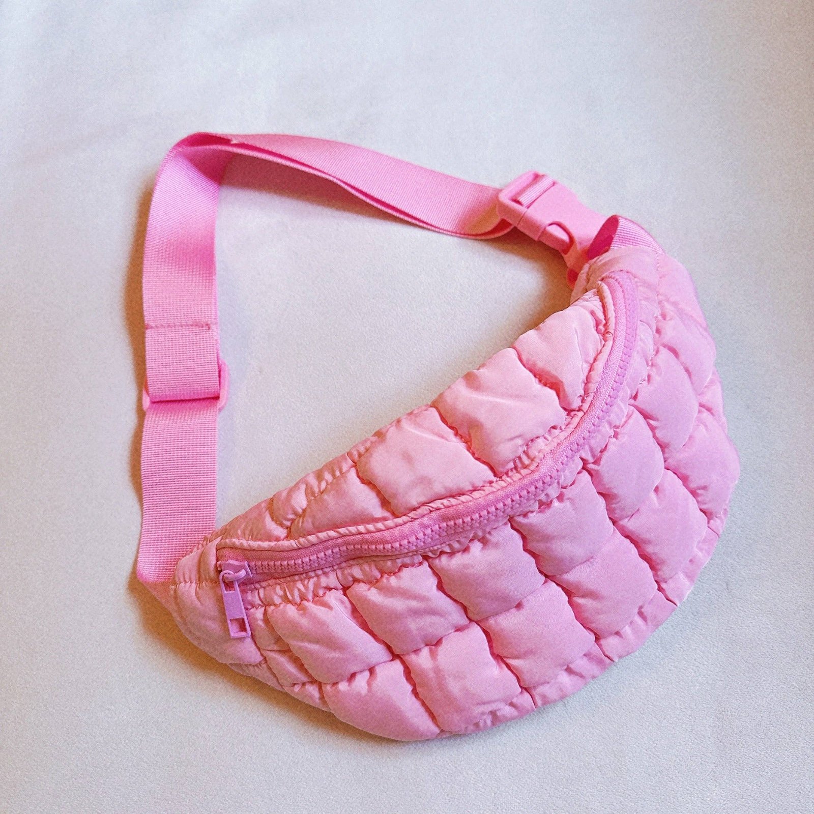 1C90973B-ADFE-83BC-3972-E8E589220542 Perfect Puffy Banana Shape Sling Bag - Image 3