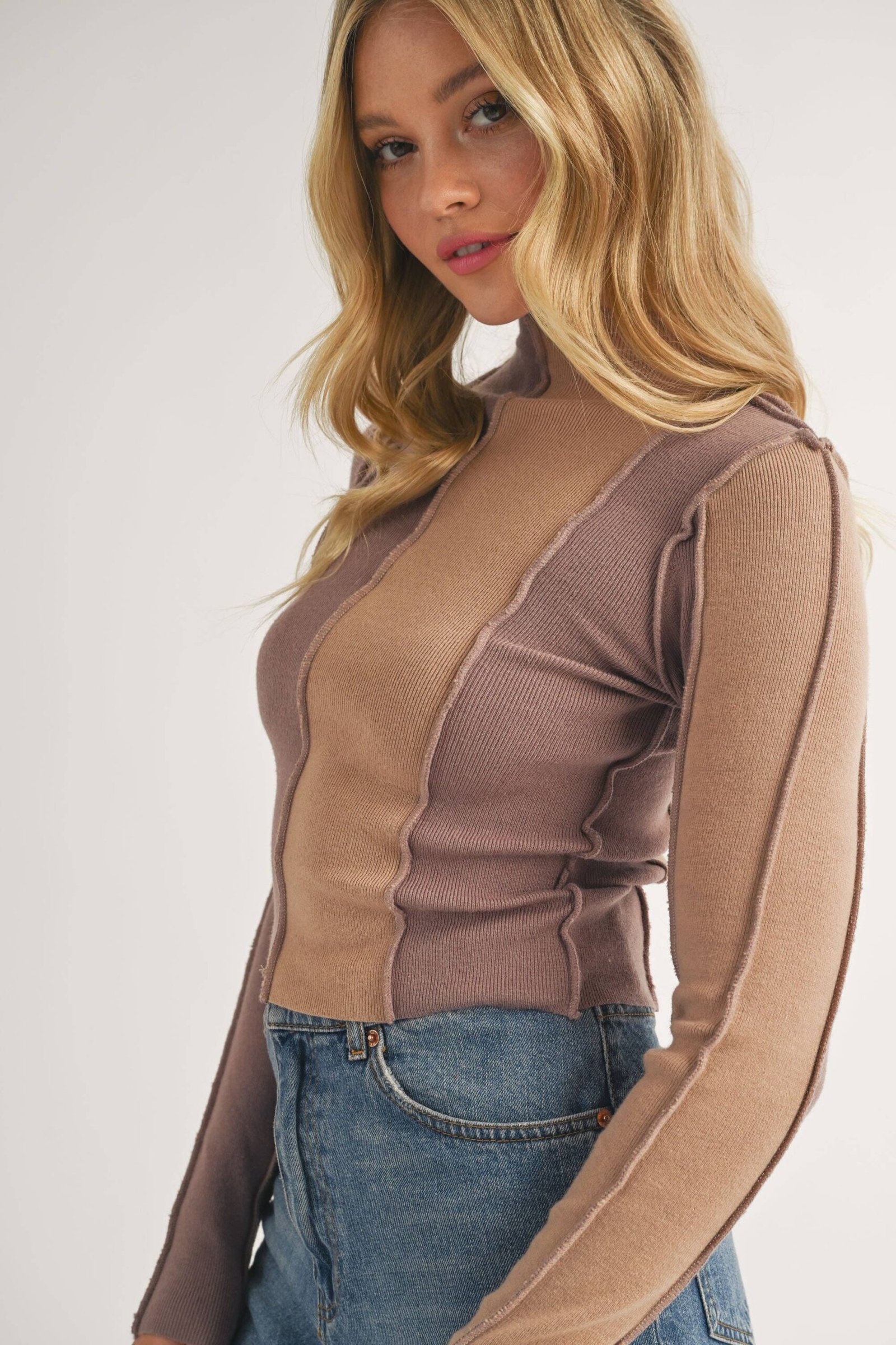 3EF1372E-4D79-970A-DE57-FA0EEC8672A7 MOCK NECK TOP - Image 8