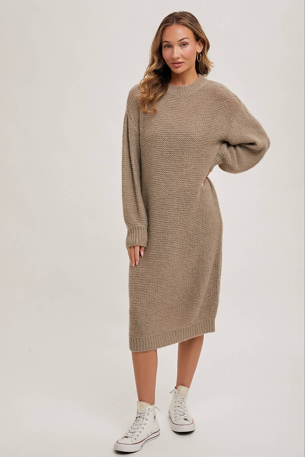 6632C31A-E9F9-6BC8-A445-410403B5E7F3 OVERSIZED LIGHTWEIGHT KNIT SWEATER MIDI DRESS - Image 11
