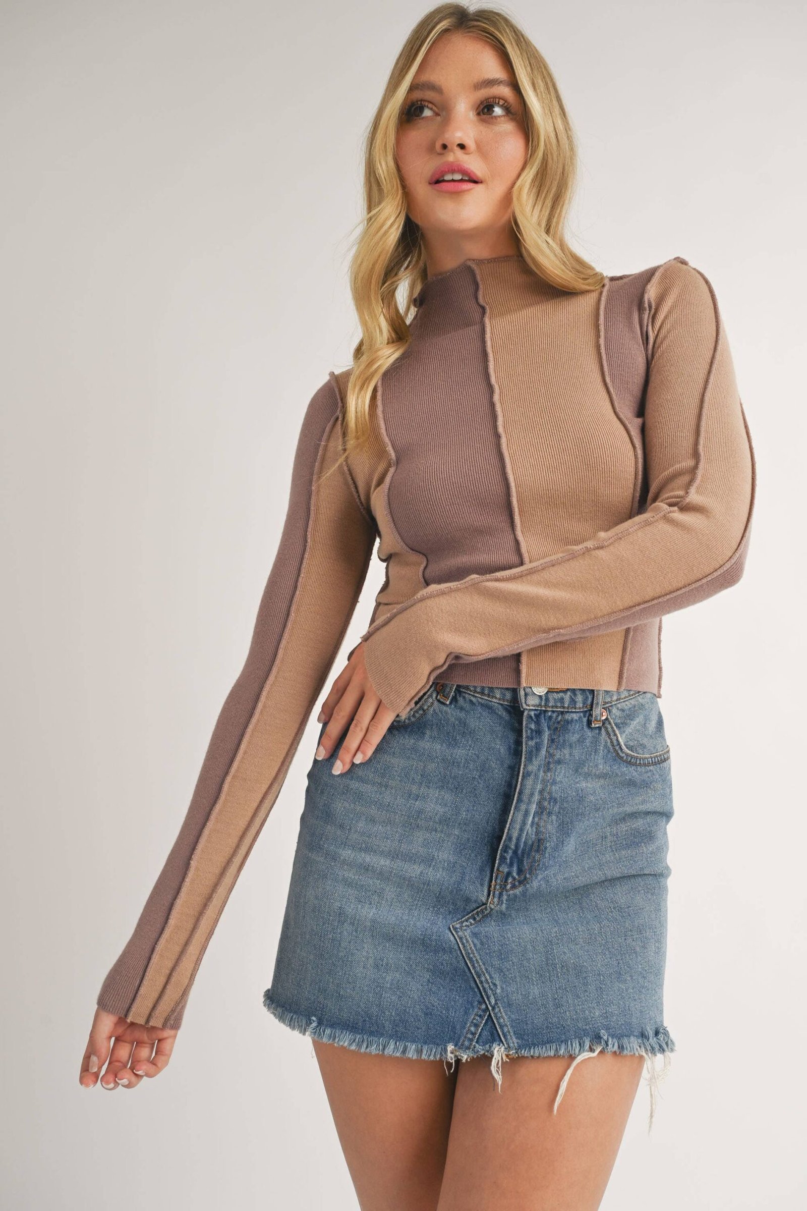 BB0EA2D9-7089-F136-DAC3-82E13801A22F MOCK NECK TOP - Image 2