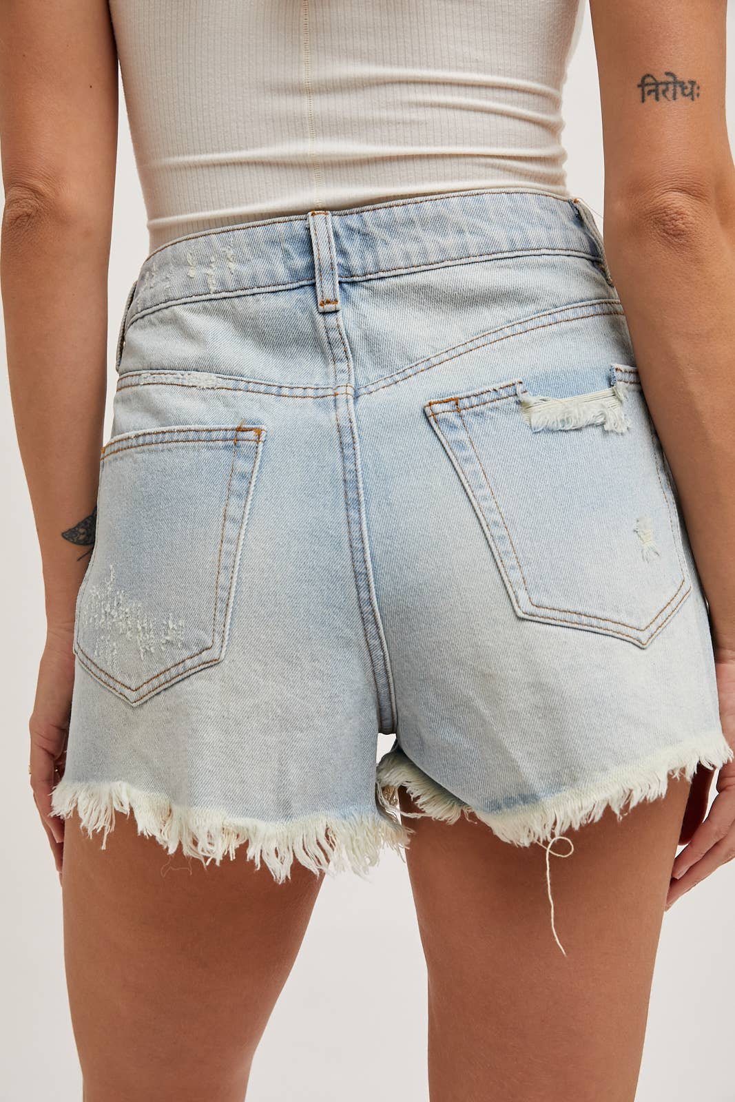 F15B464A-5BB6-952A-88F8-EB206E0A090D HIGH RISE DISTRESSED DENIM SHORTS - Image 16